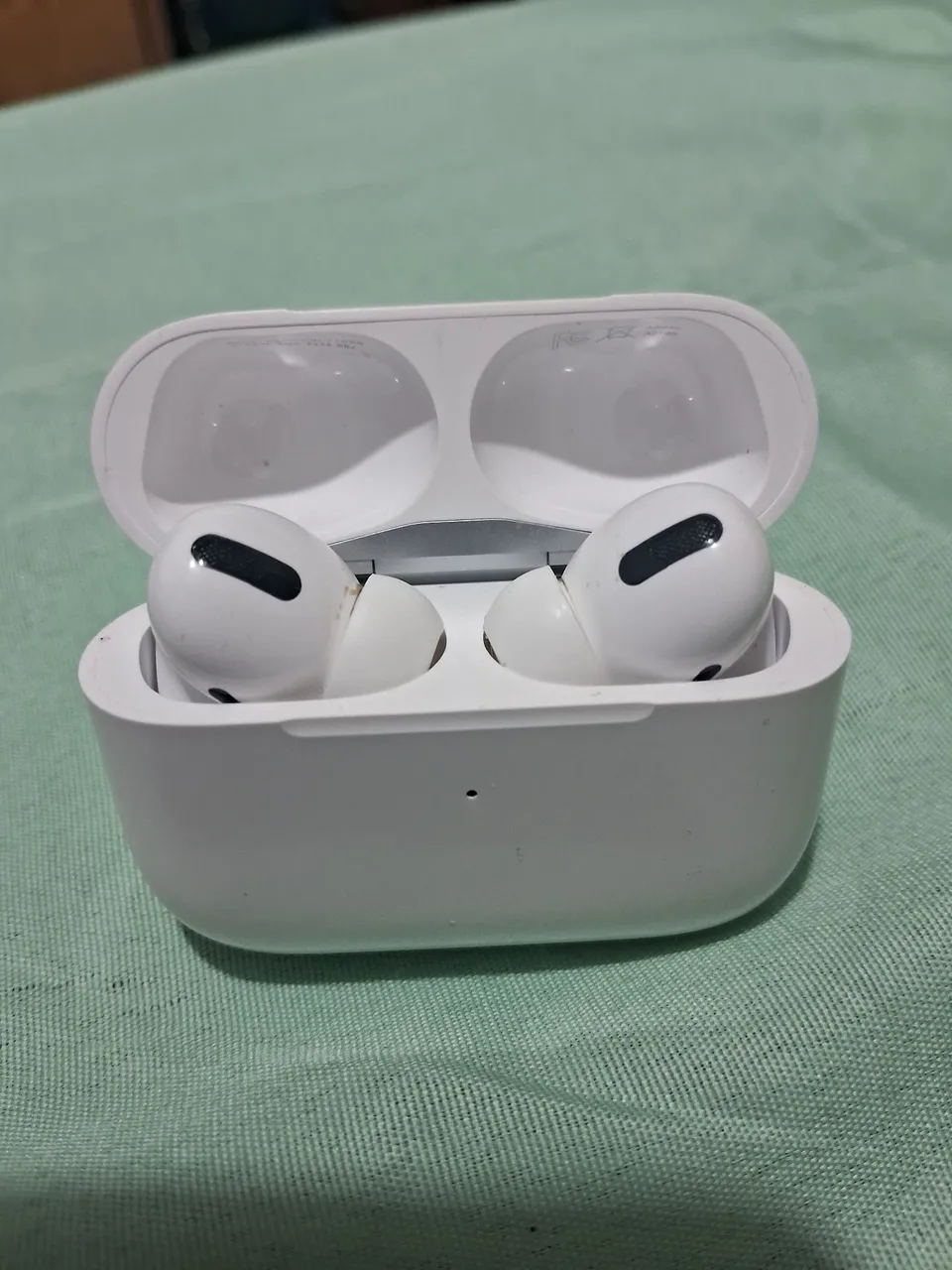 AirPods Pro - Fone Bluetooth 