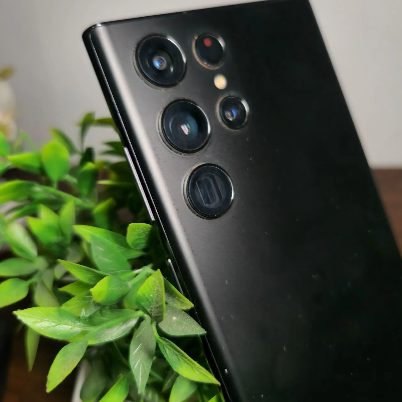 Samsung Galaxy S22 Ultra ? 256GB ? Preto ? Impecável (Somente