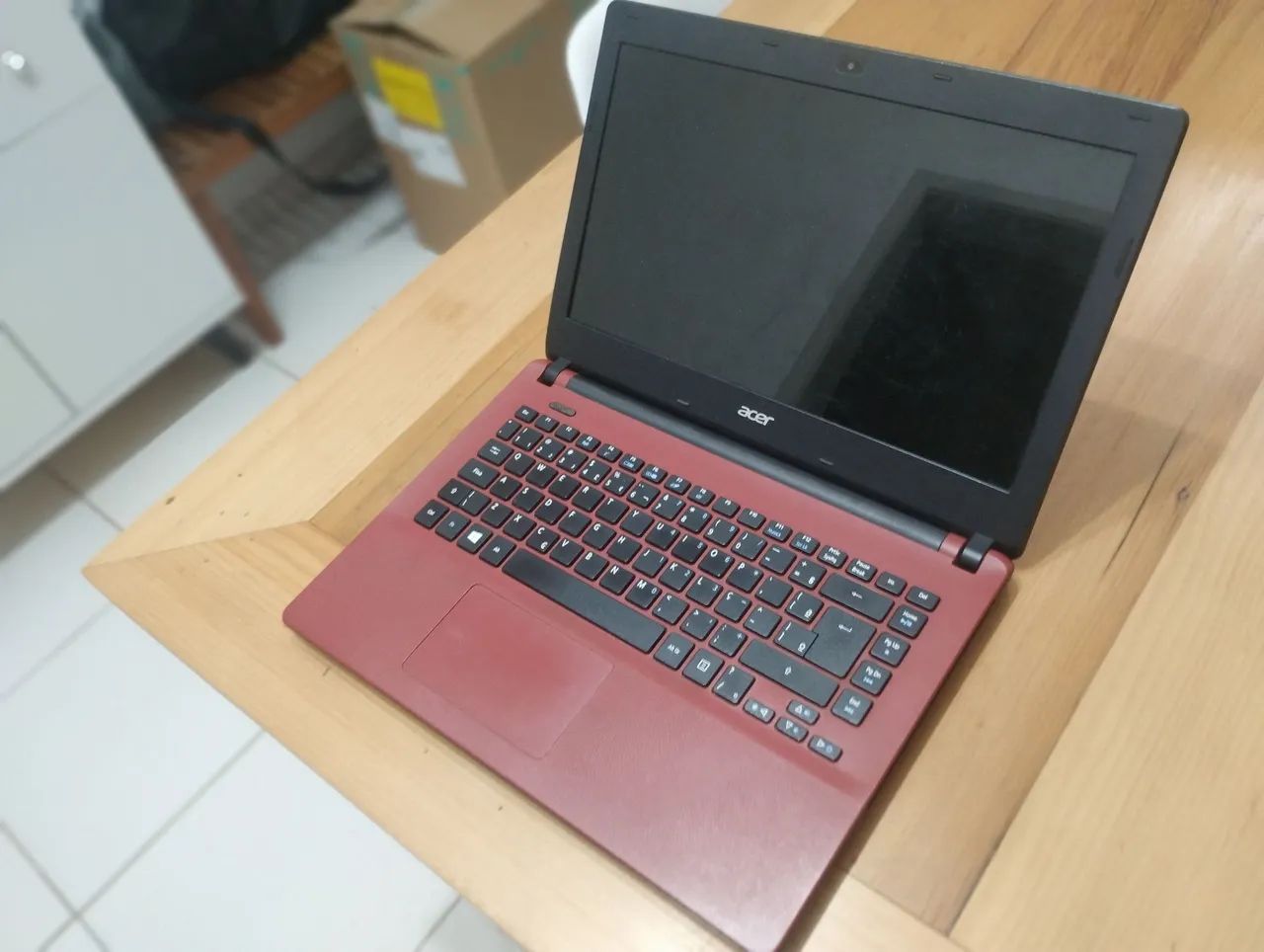 Notebook Acer Aspire Es1-431 Vermelho