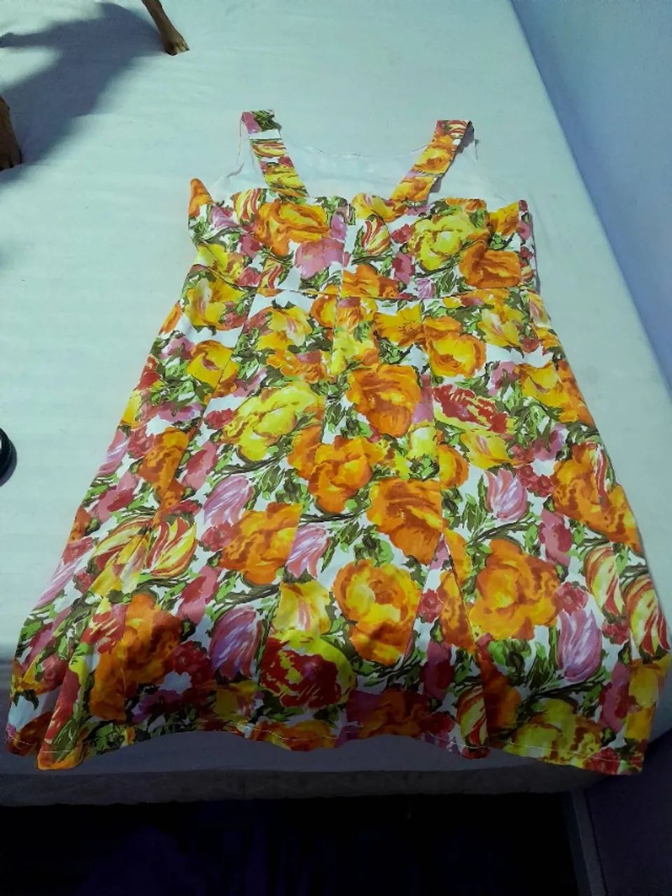 Vestido amarelo floral - Foto 2