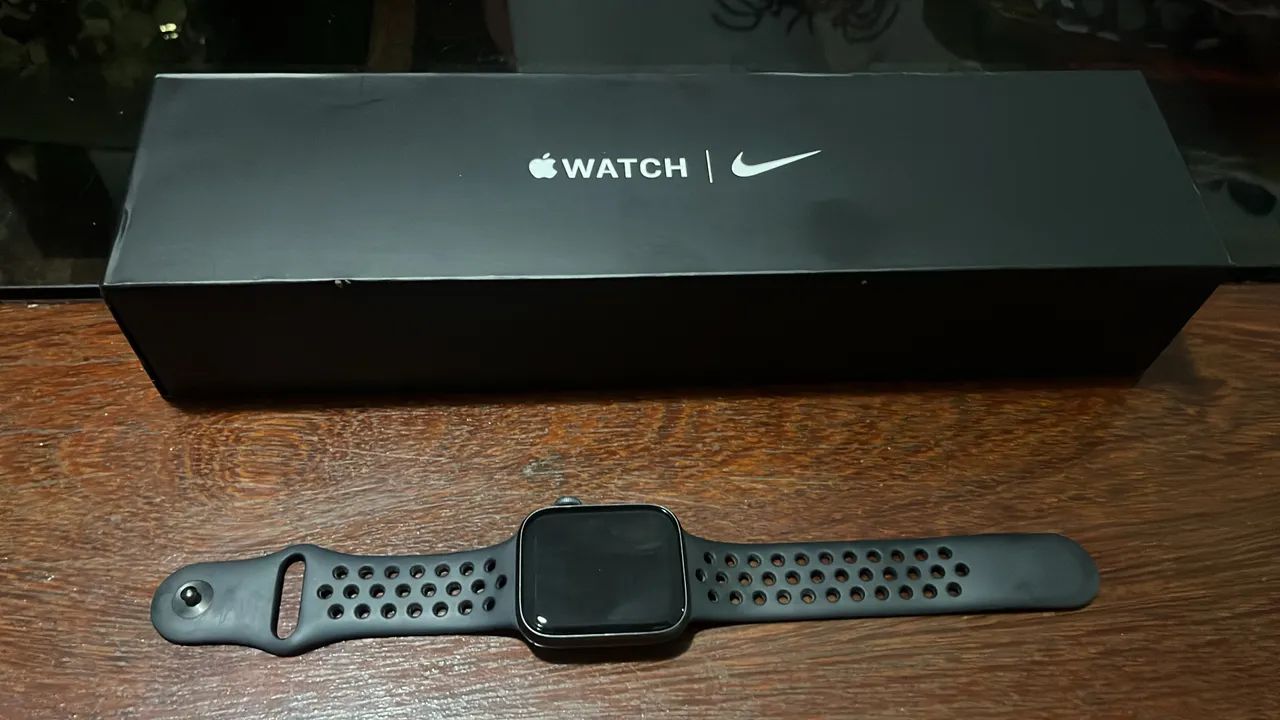 Apple Watch série 5 Nike 44 mm - Smartwatches - Cruz das Armas