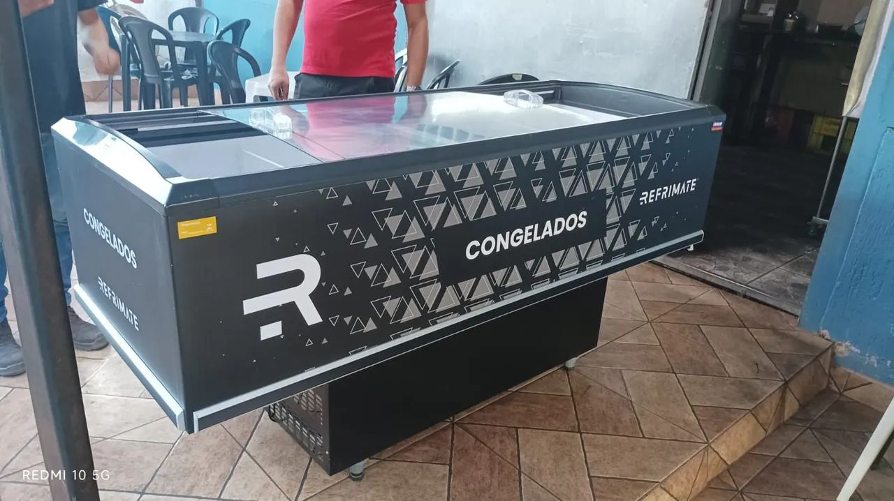 Ilha Refrimate Vidro Curvo   Metros - Novo