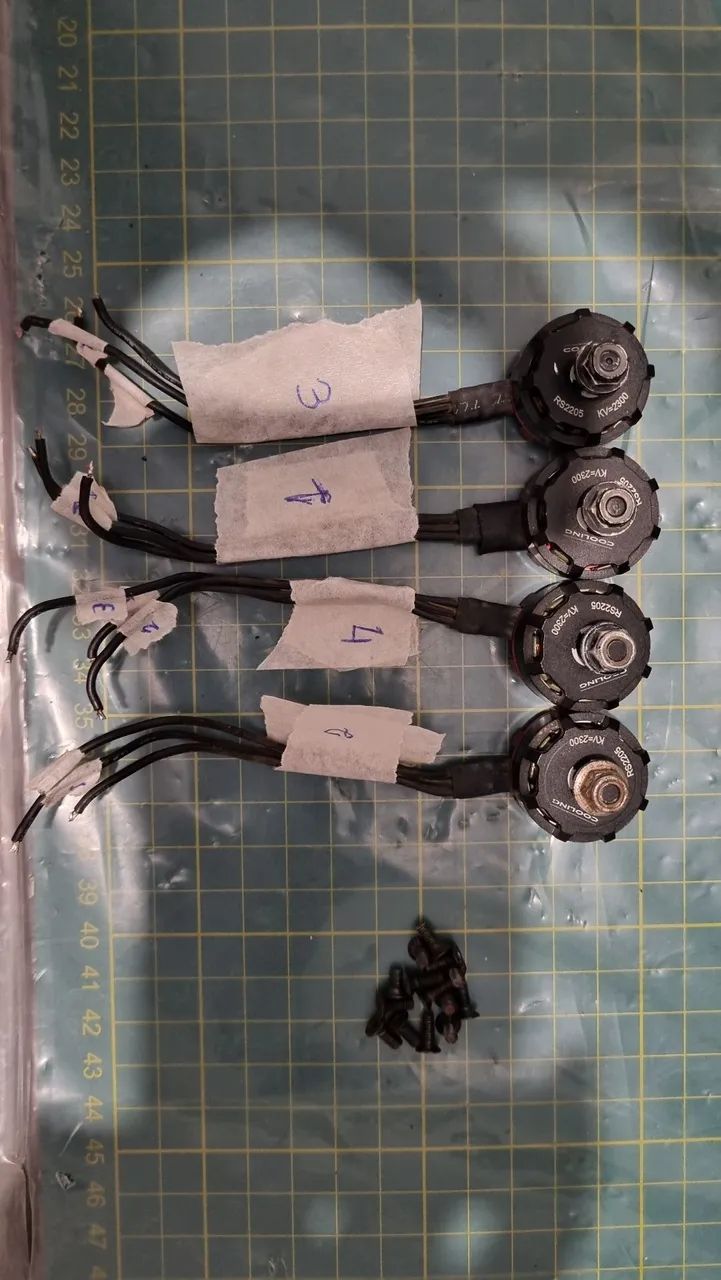 Quadcopter Drone Motors64318614563971121