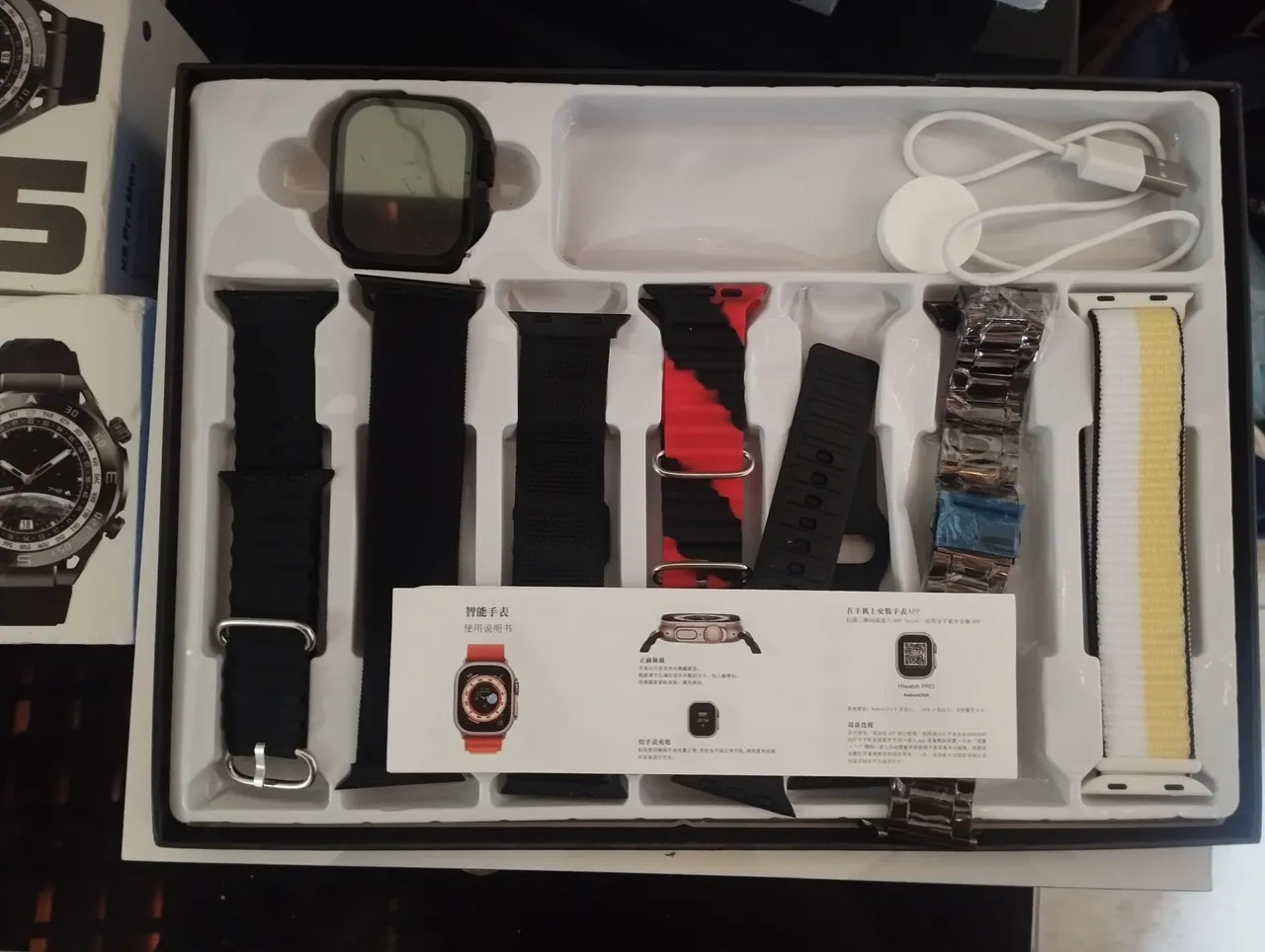 Smartwatch Ultra com Diversas Pulseiras e Carregador