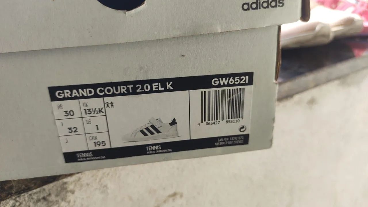 Tênis Adidas original n.30 - Foto 3