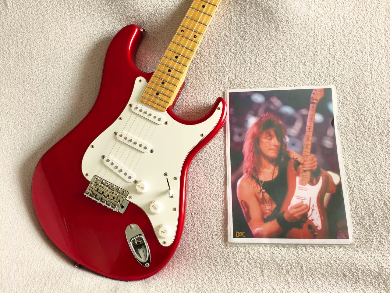 Guitarra Fender Squier Mini Stratocaster Vermelha - Instrumentos