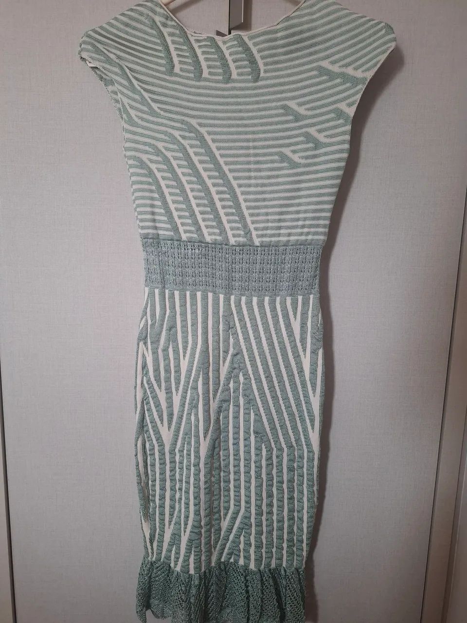 Vestido Verde e Branco tricot - Foto 2