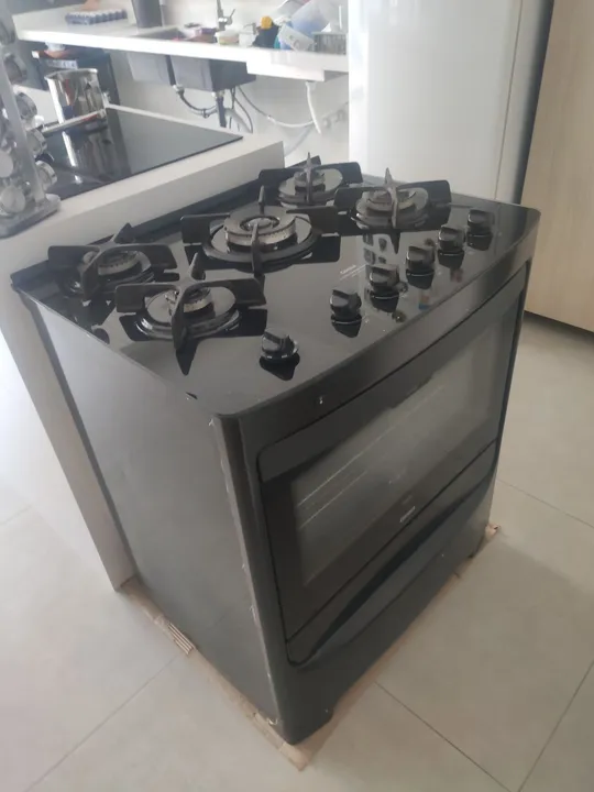 Fogão 5 bocas com forno - Consul