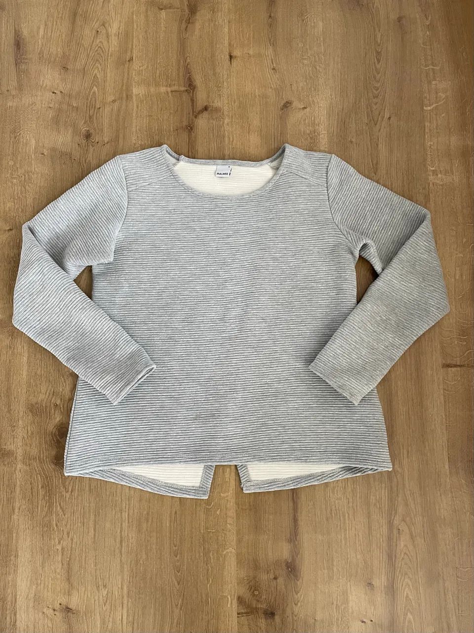 Blusa feminina tam M cinza da Malwee - Foto 4