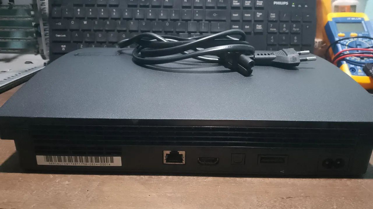 Playstation 3 slim.63825070171137122