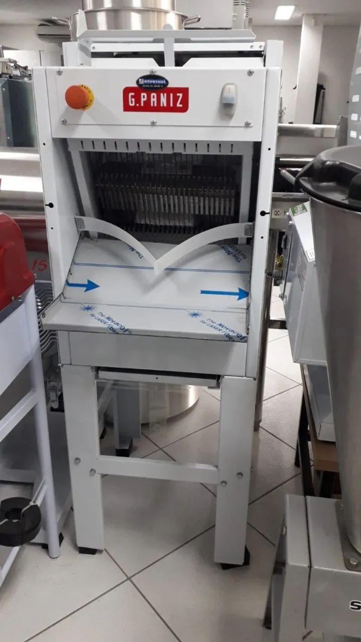 Fatiadeira Pão sem descascador - G. Paniz - Sadi