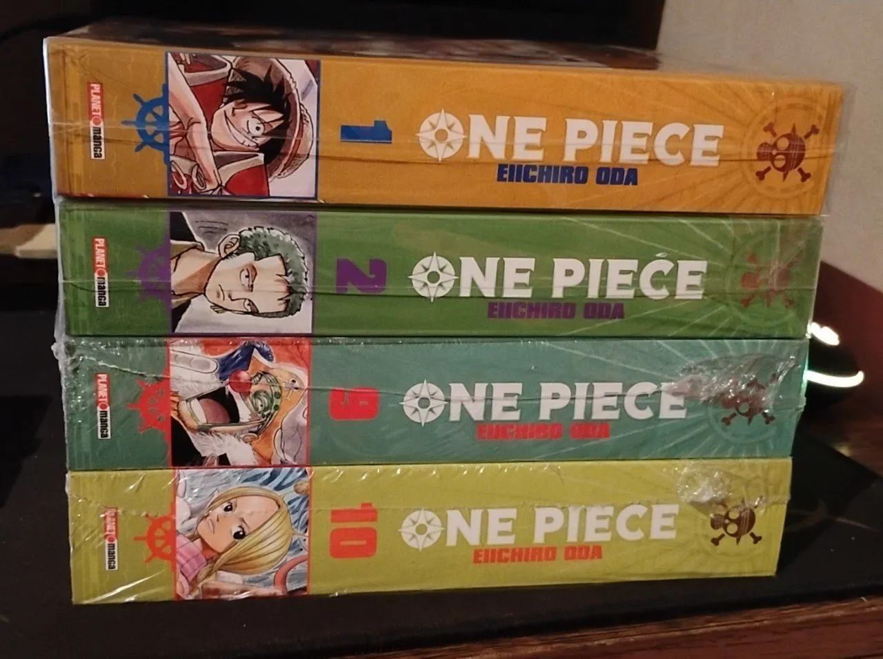 One Piece - 3 em 1 - Volumes 1, 2, 9 e 10