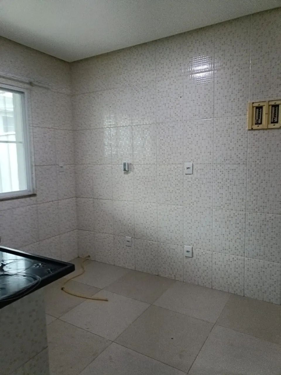 Alugo excelente casa Térrea. - Foto 2