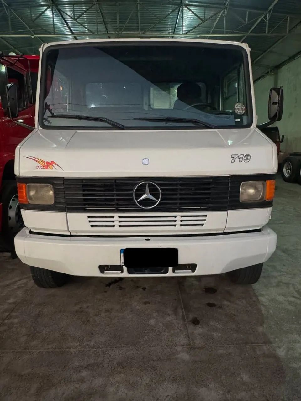 Mercedes 710