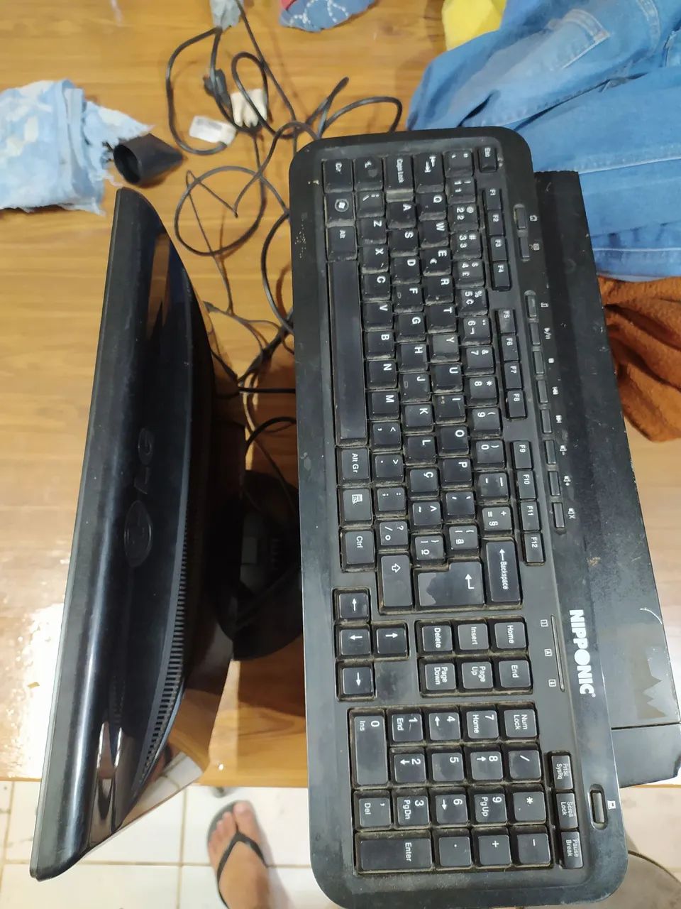 Computador com monitor + placa de vídeo Geforce GTX