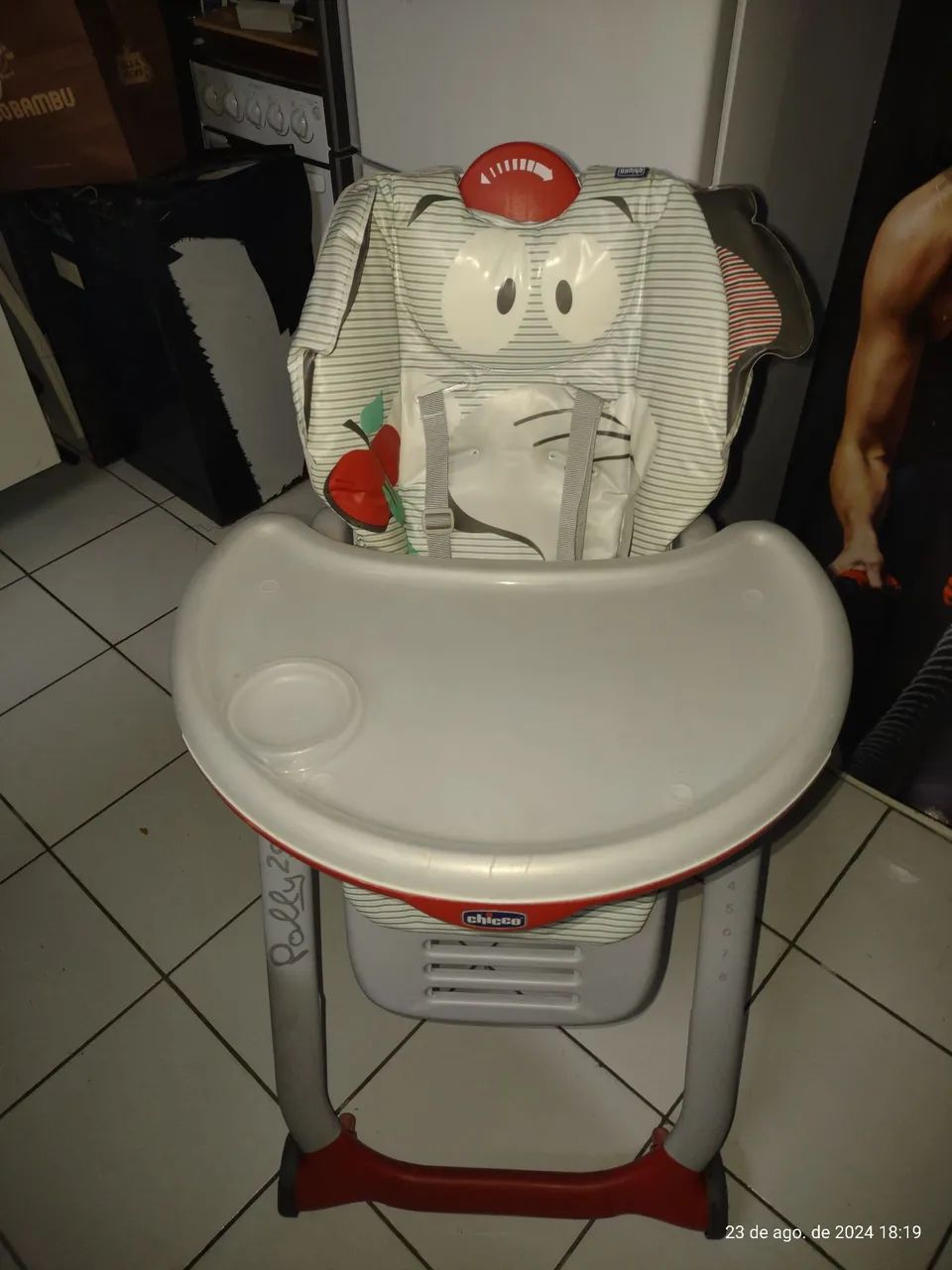 Cadeira de Alimentação Infantil Chicco Polly 2 start em Ótimo Estado