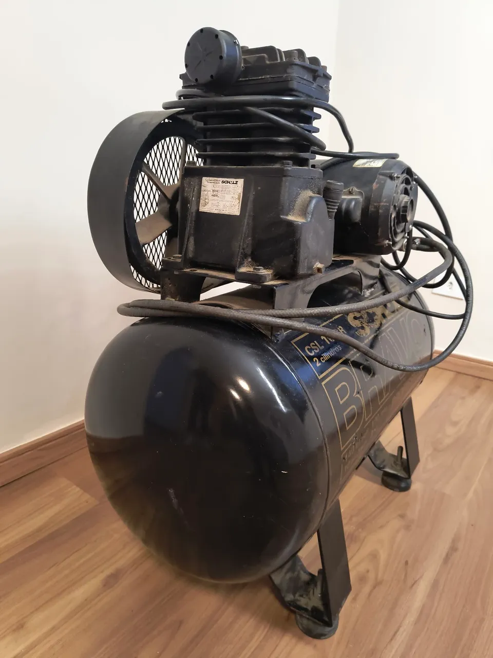 Compressor de Ar Schulz CSL 10 BR 2 cilindros