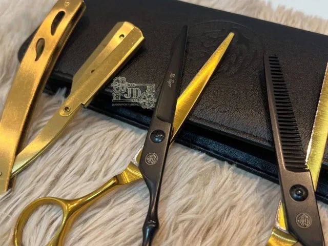 Kit tesoura 6.0? japonesa barbeiro profissional- tesoura, navalha e pentes - Foto 3