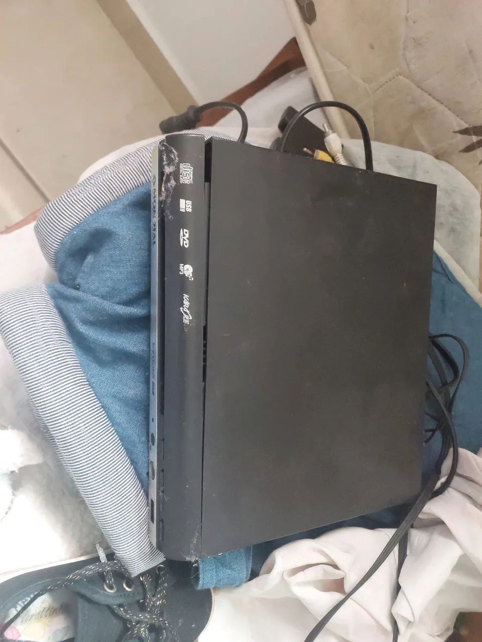 DVD 