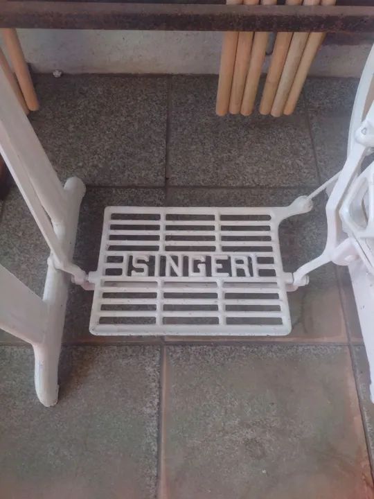 Singer65580442489730122