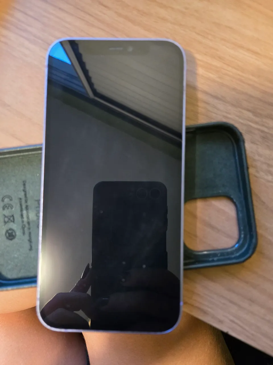 Vendo iPhone 12 roxo