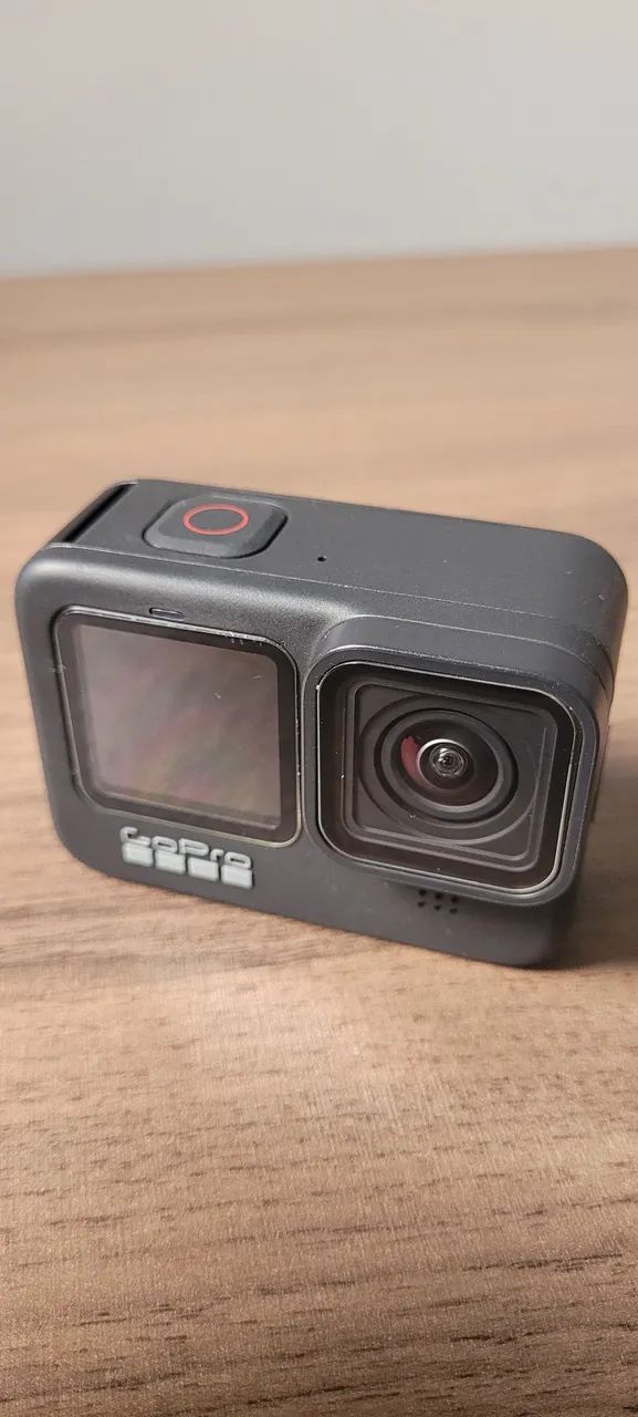 ? GoPro Hero 9 Black + 3 Baterias + Kit Completo