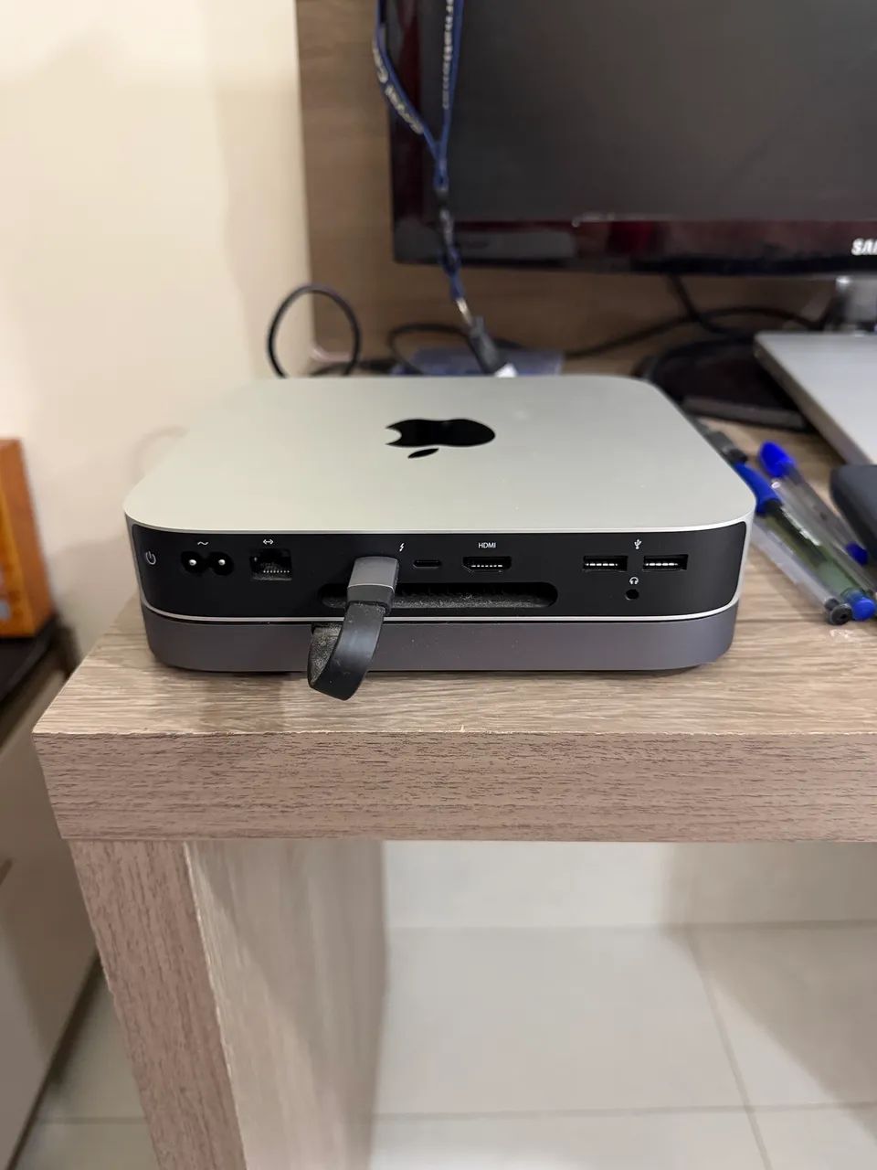 Mac Mini Apple M1 (2020) | 8GB RAM | 512GB SSD COM DOCK STATION