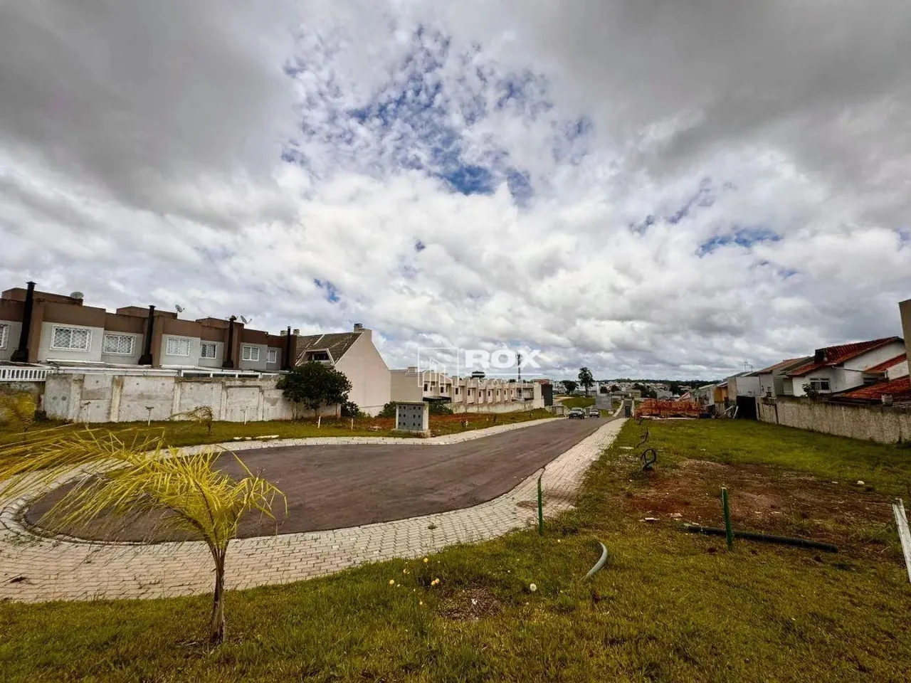Terreno em condomínio fechado à venda, 81 m² por R$ 215.000 - Xaxim - Curitiba/PR