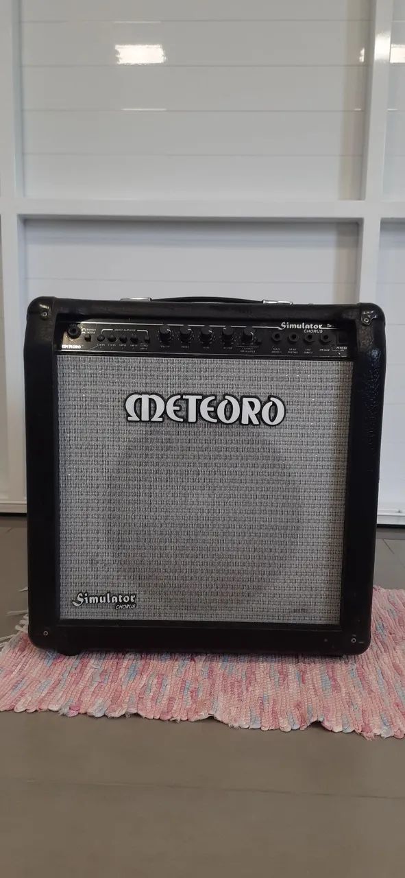 Amplificador Meteoro 50 W 