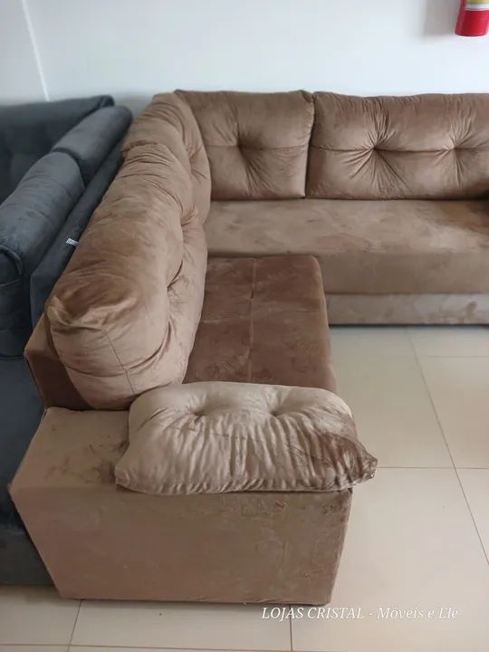 Sofá de Canto em Suede Bege - Novo - Foto 3