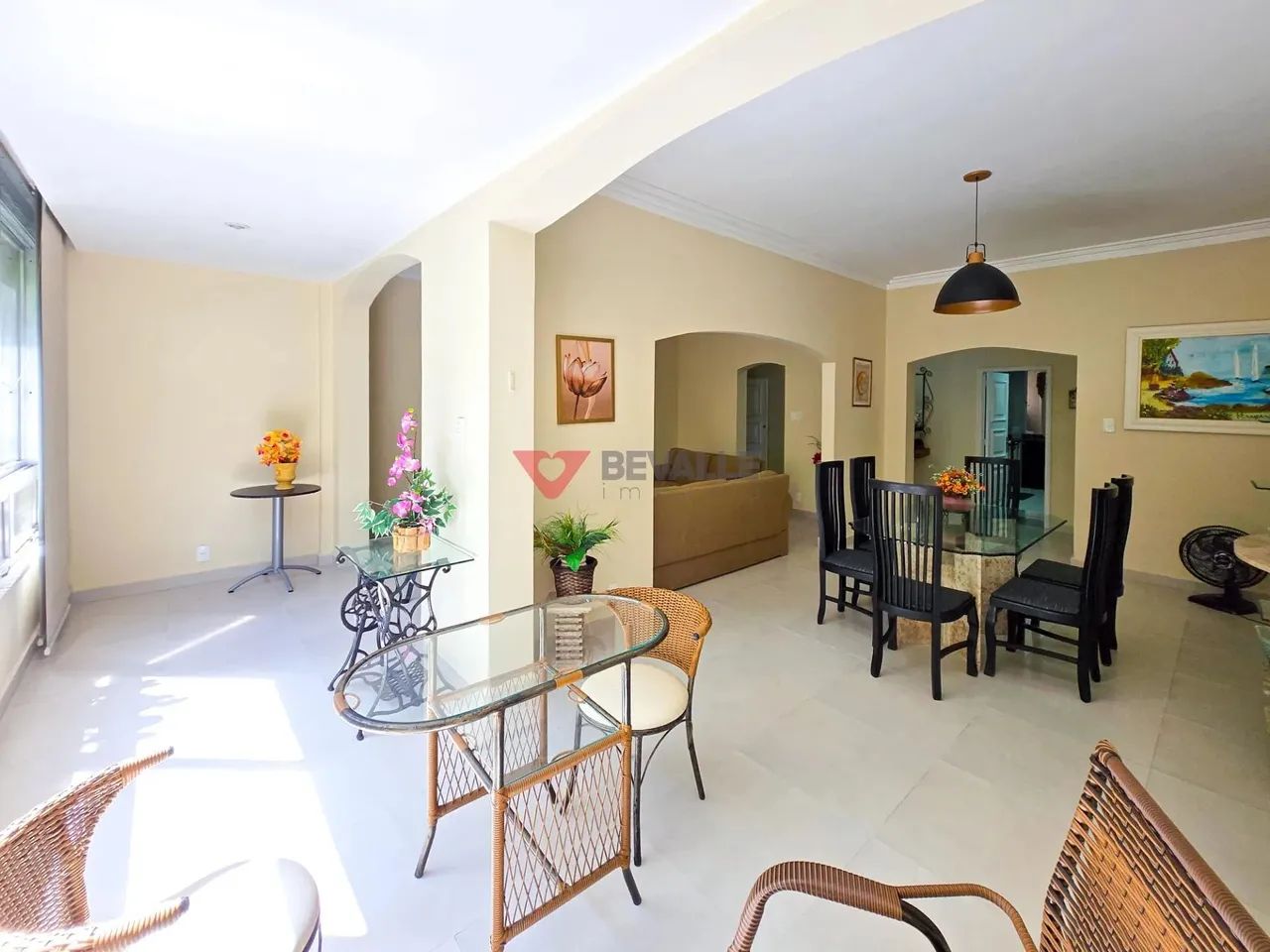 Venda de Apartamento em Copacabana: 3 Dormitórios, 150m²