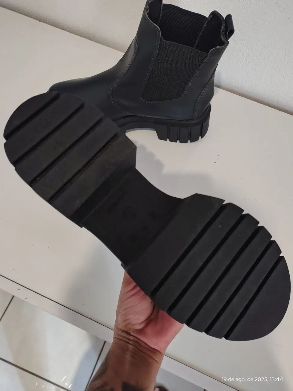 Bota nova 70 reais  - Foto 4