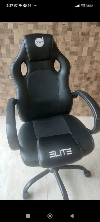 Cadeira Gamer Elite - Conforto e Estilo!