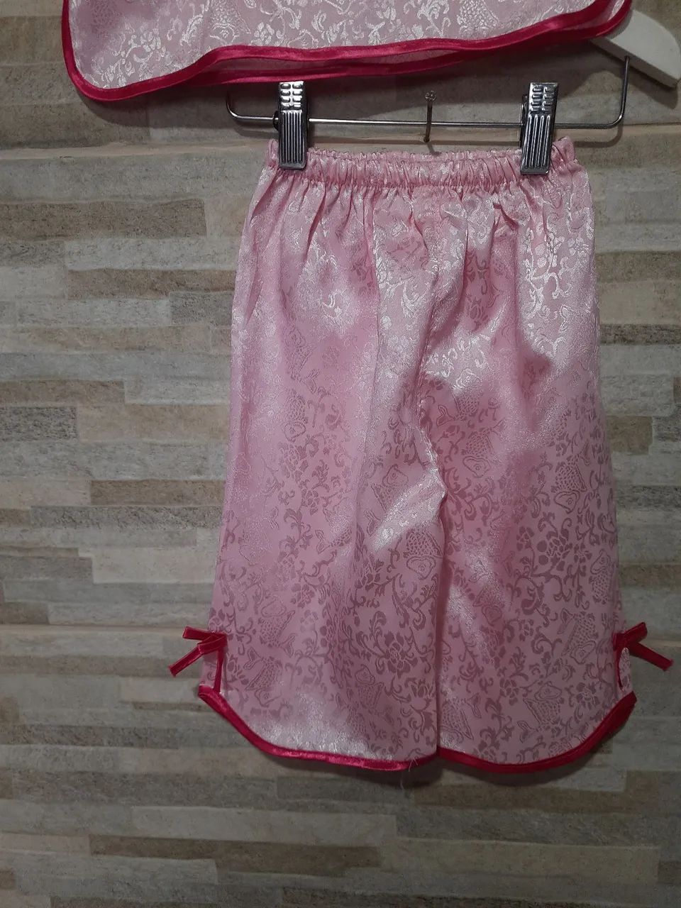 Conjunto chinês infantil com bordado de pavão - Foto 5
