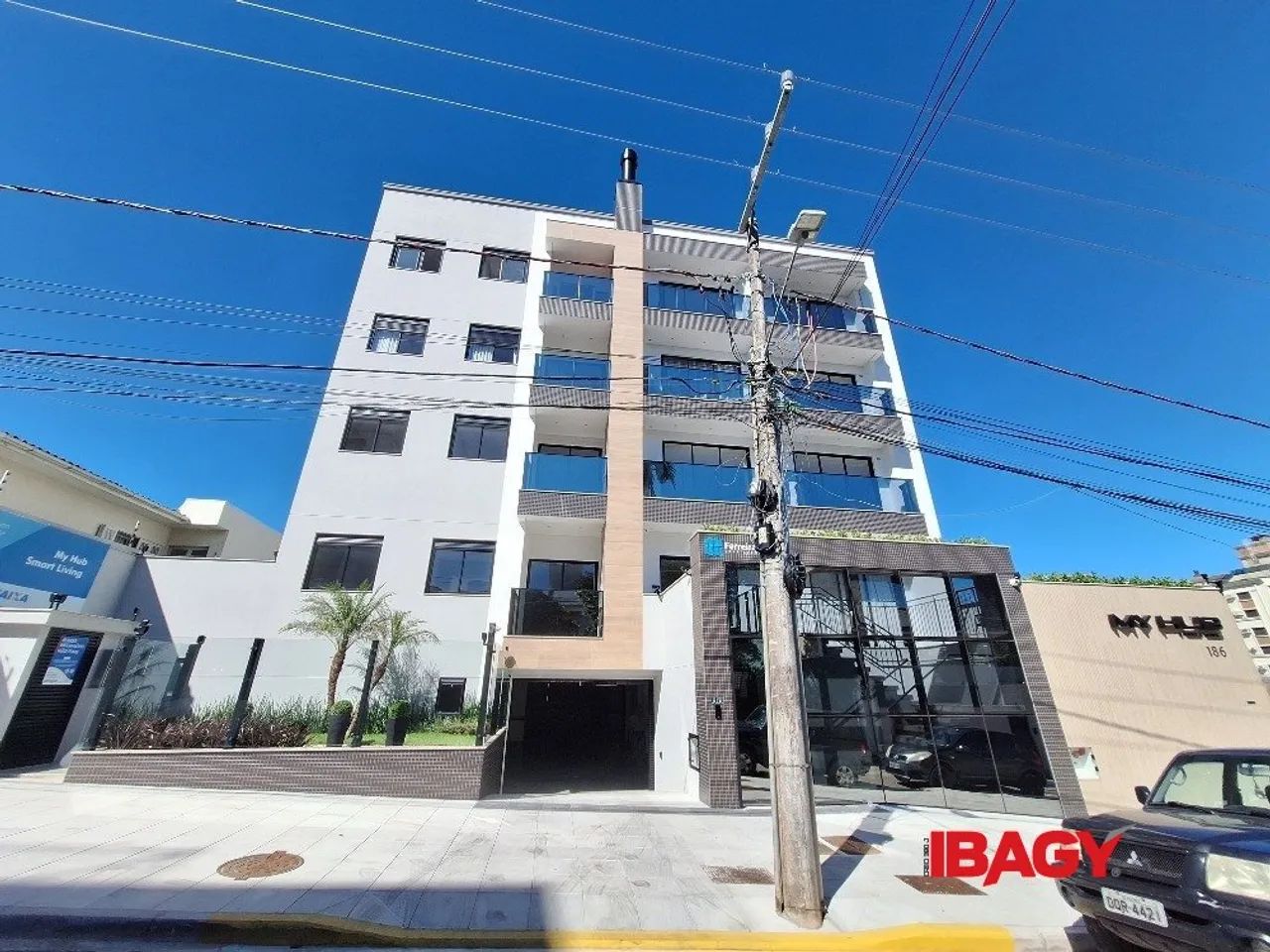 Excelente Apartamento 2 dormitório(s) em Coqueiros - Florianópolis