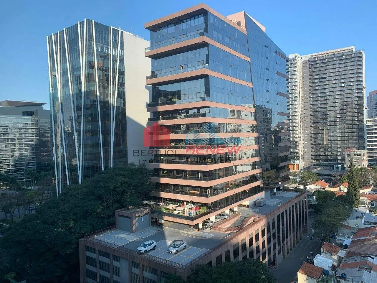 Sala para aluguel Edifício The One Faria Lima em São Paulo