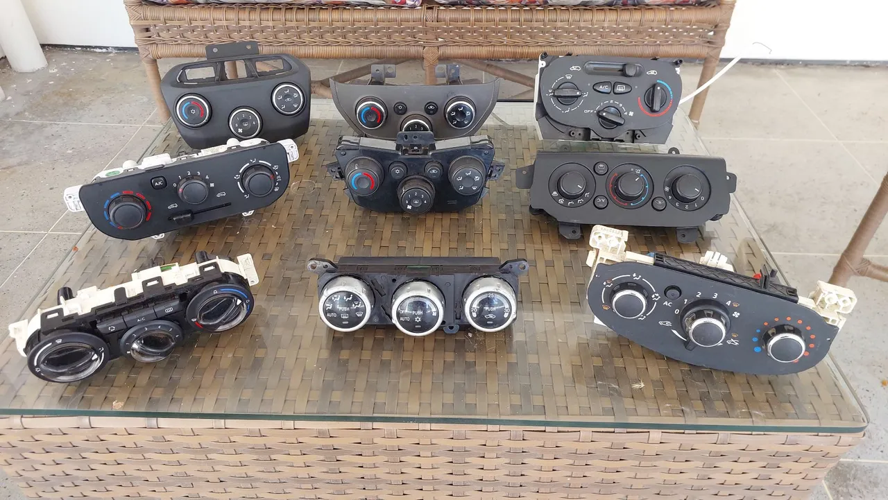 Painel de controle de ar condicionado automotivo