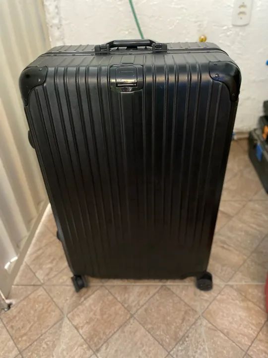 Mala de Viagem Preta, igual da Riwona - Grande