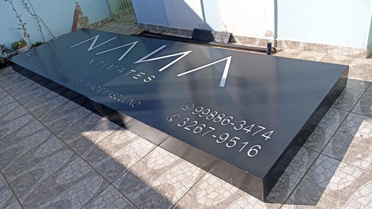 Painel para fachada  com iluminação interna e ACM