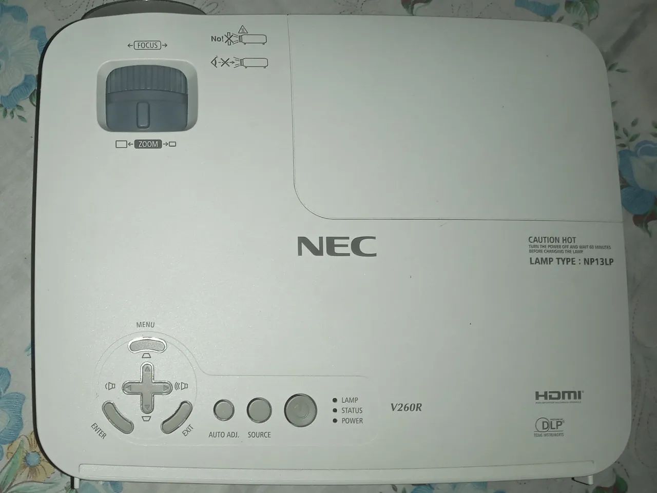 Projetor NEC V260R - DLP - HDMI