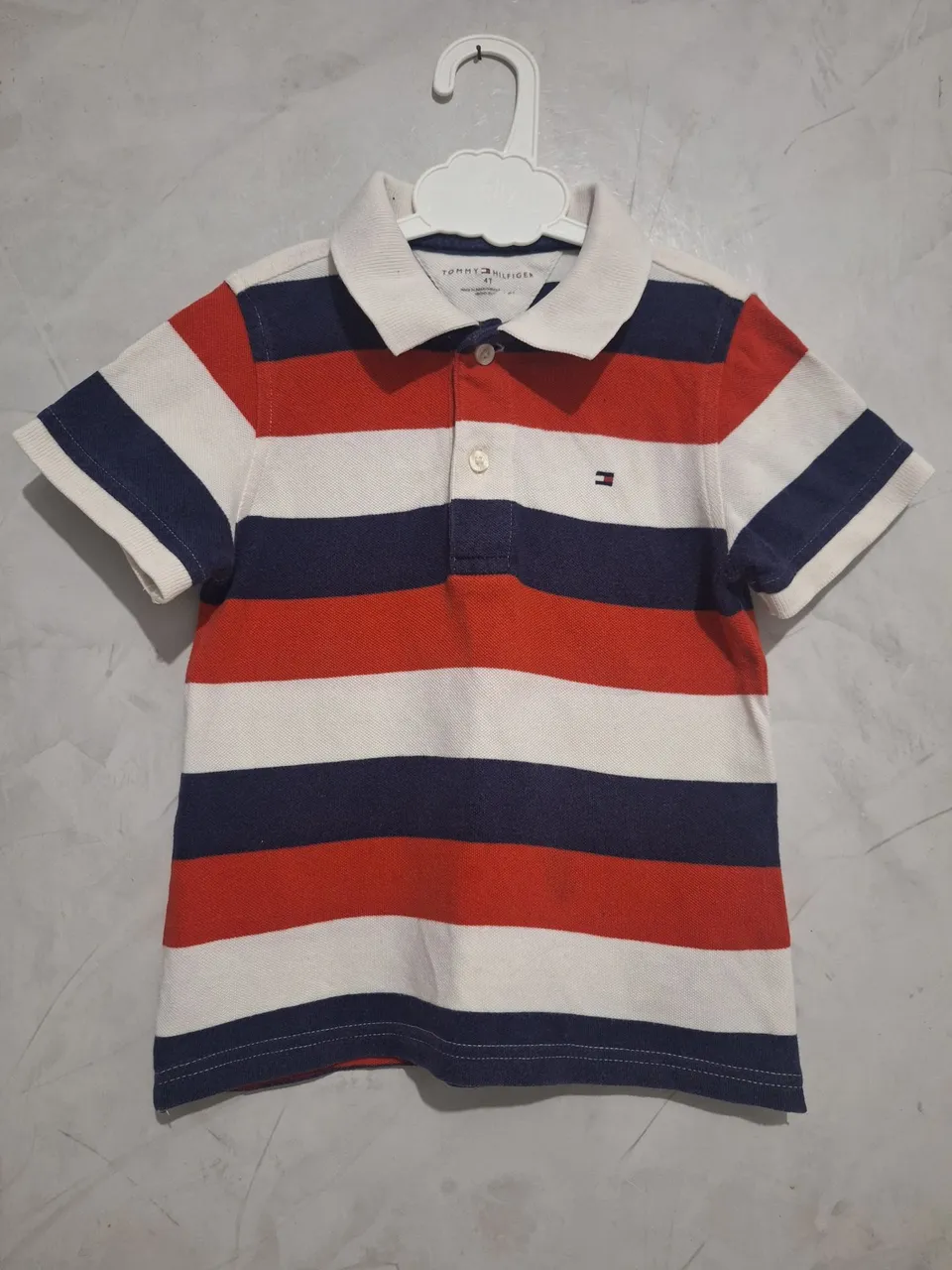 Camiseta Tommy Hilfiger listrada infantil
