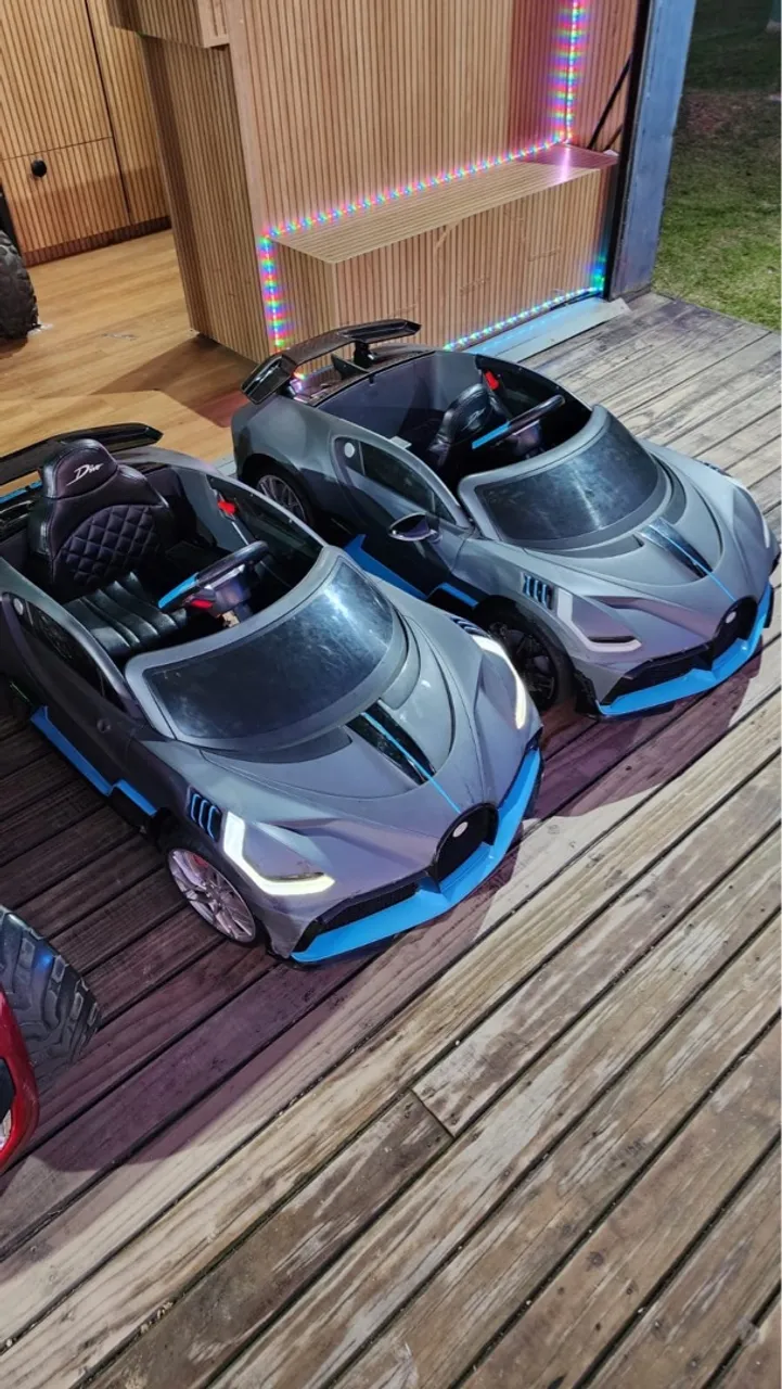 Vendo carrinho elétrico Bugatti