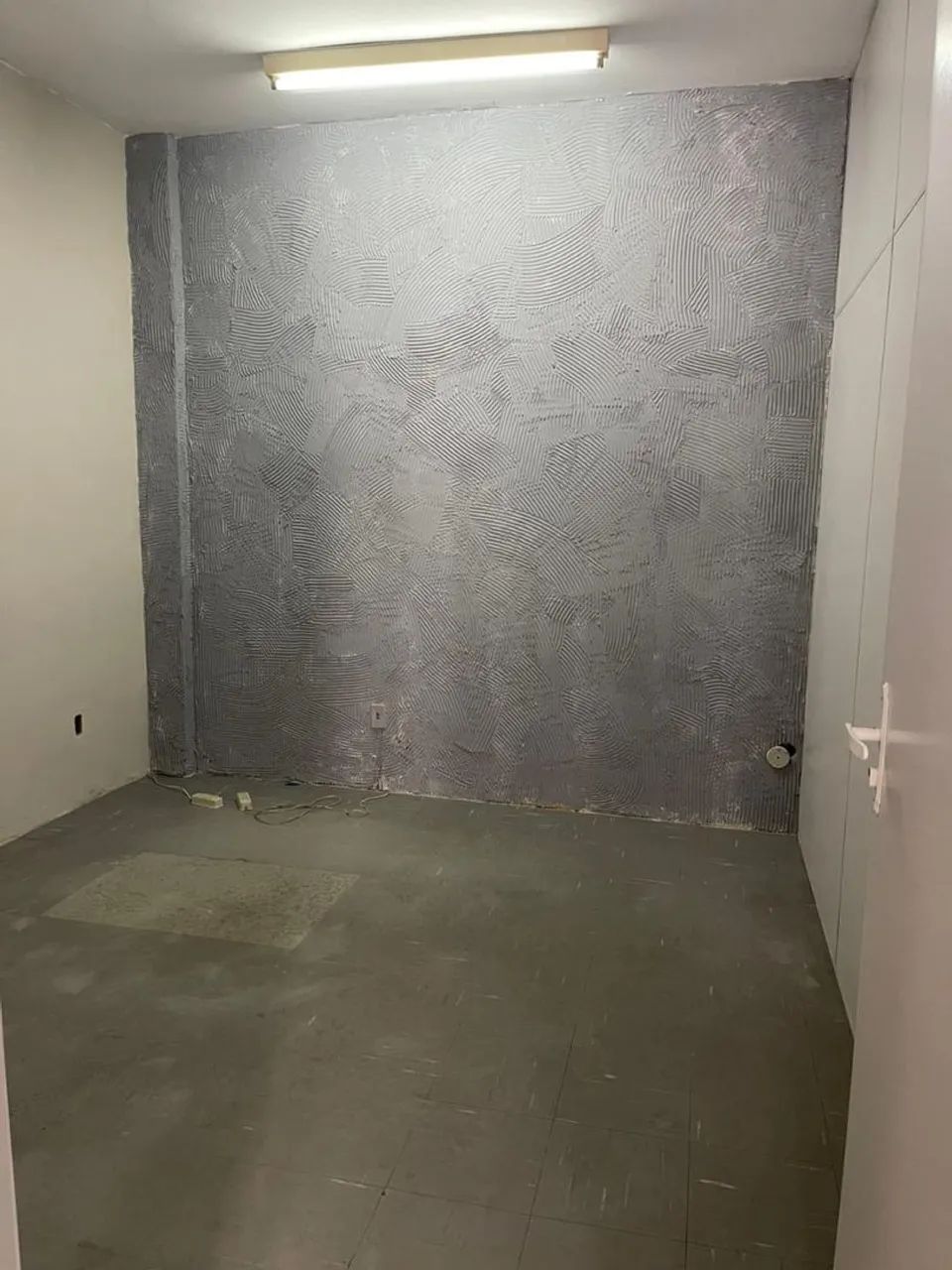 Aluga-se Sala Comercial Aterrado - Foto 3