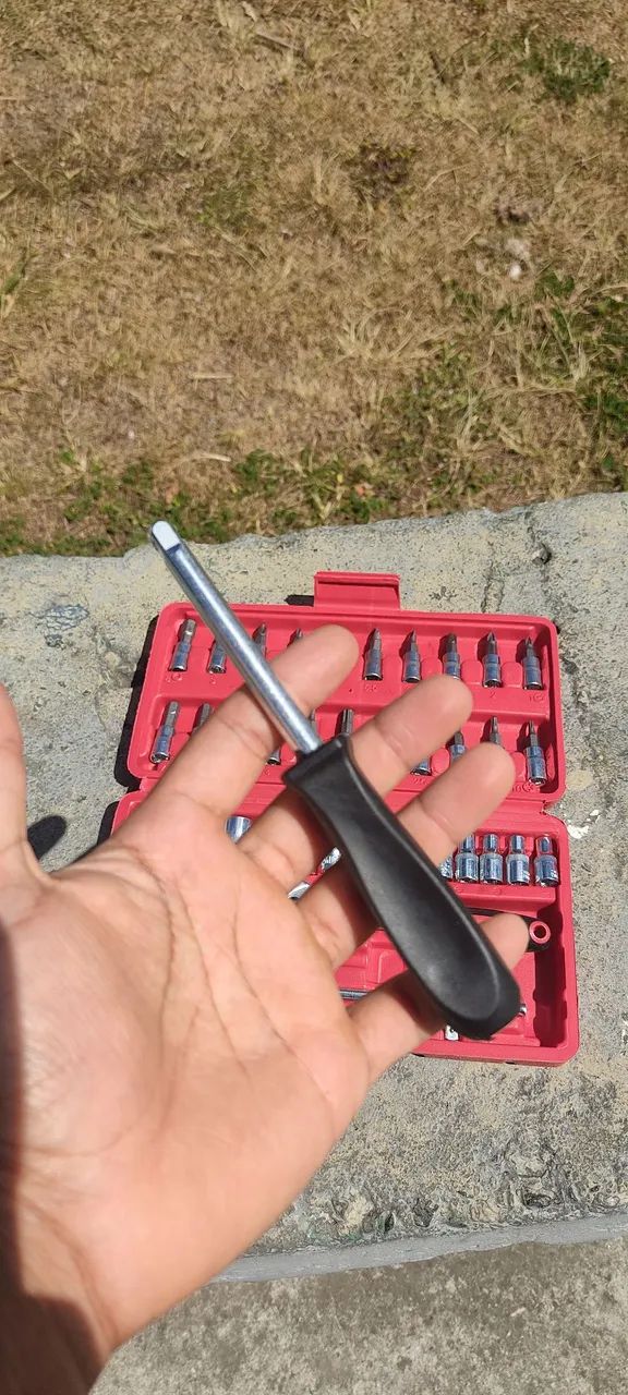 Kit de ferramentas com 46 Peças, conjunto completo feito de aço cromo  - Foto 3