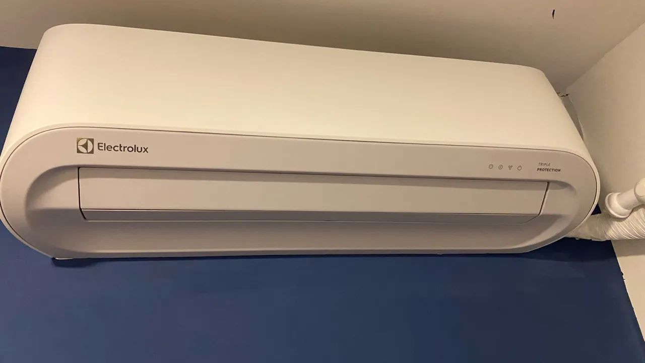 Ar-condicionado Split Inverter Electrolux Color Adapt 12000 BTUs - Frio - 220V