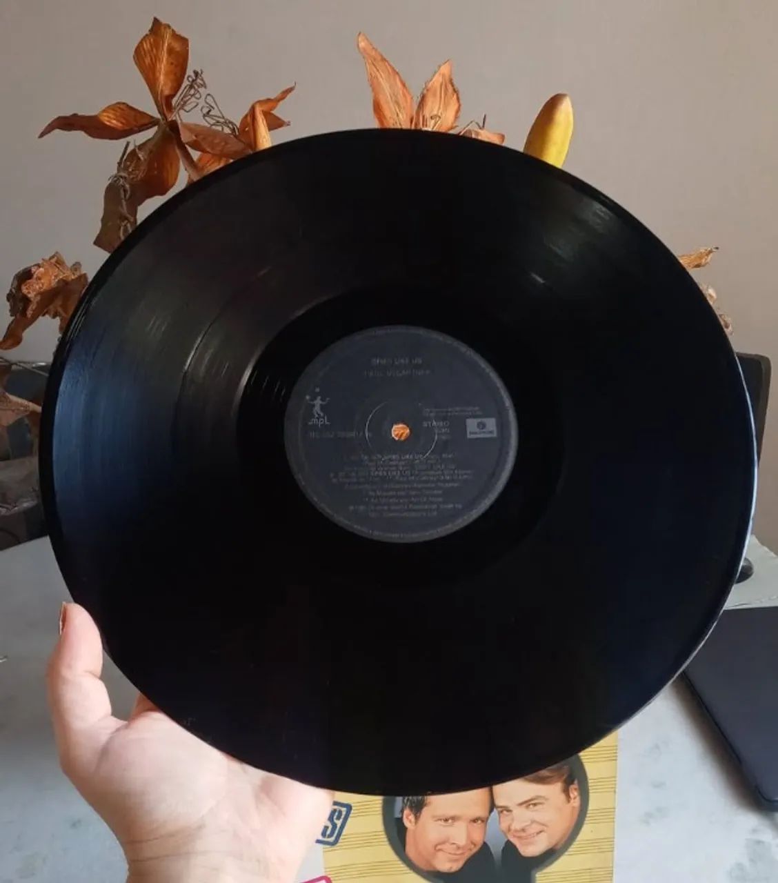 LP Mix - Paul McCartney - Spies Like Us (1985) + Brinde - Foto 3