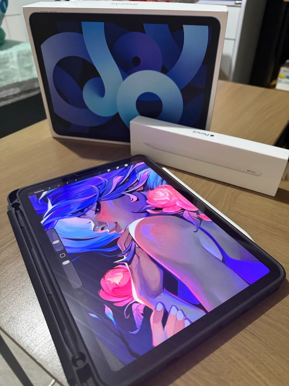 iPad Air 4°Geração 256GB + Apple Pencil (2°geração)!!! - Tablets e