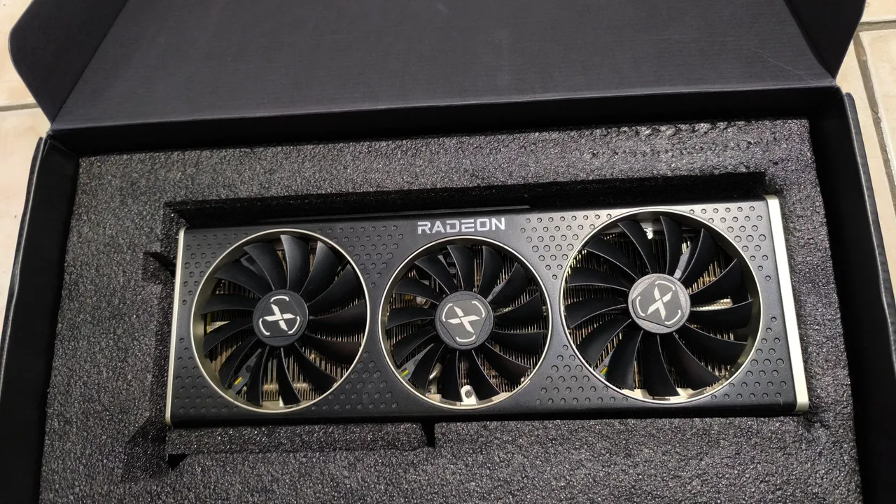 Placa de Vídeo Radeon RX 6800 XT XFX sucata