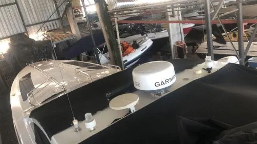 Lancha com Radar Garmin - Excelente Estado!