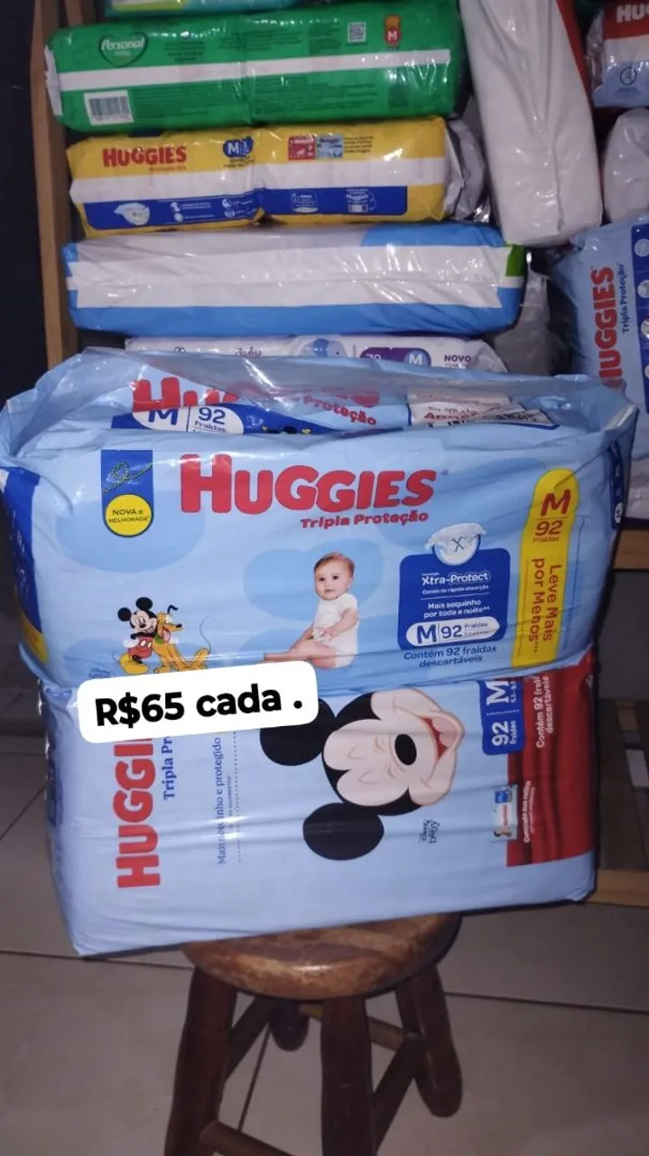 Fraldas descartáveis tamanho M,G e xg valor na foto favor abrir Jacaraípe Serra ES